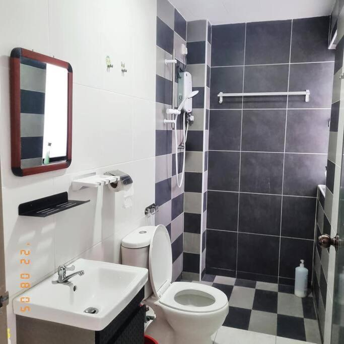 Cozy Poolside Waterpark Manhattan City3room Netflix Pangsapuri *