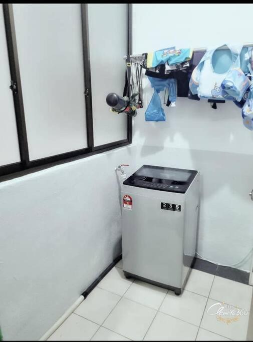 Pangsapuri Cozy Poolside Waterpark Manhattan City3room Netflix *